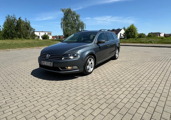 Volkswagen Passat cena 27900 przebieg: 433000, rok produkcji 2011 z Opole małe 154